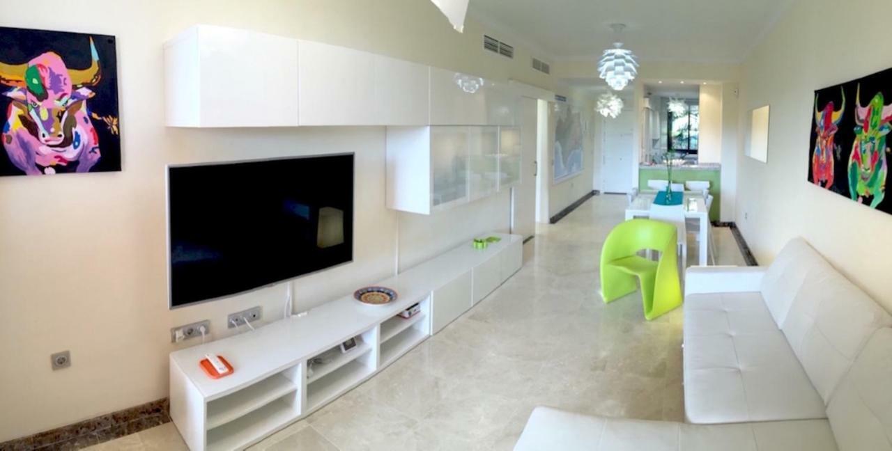 Modern Ground Floor Calanova Golf Apartment لا كالا ذي ميخاس المظهر الخارجي الصورة