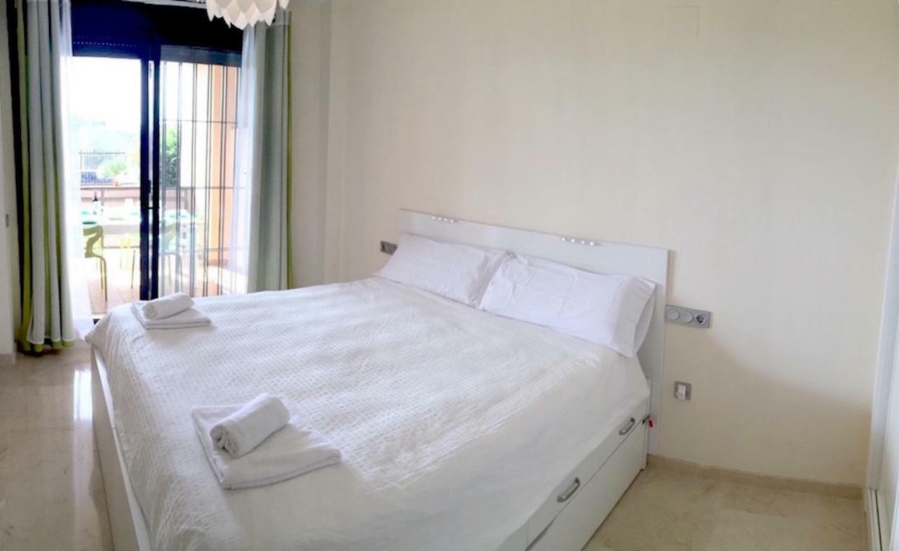 Modern Ground Floor Calanova Golf Apartment لا كالا ذي ميخاس المظهر الخارجي الصورة